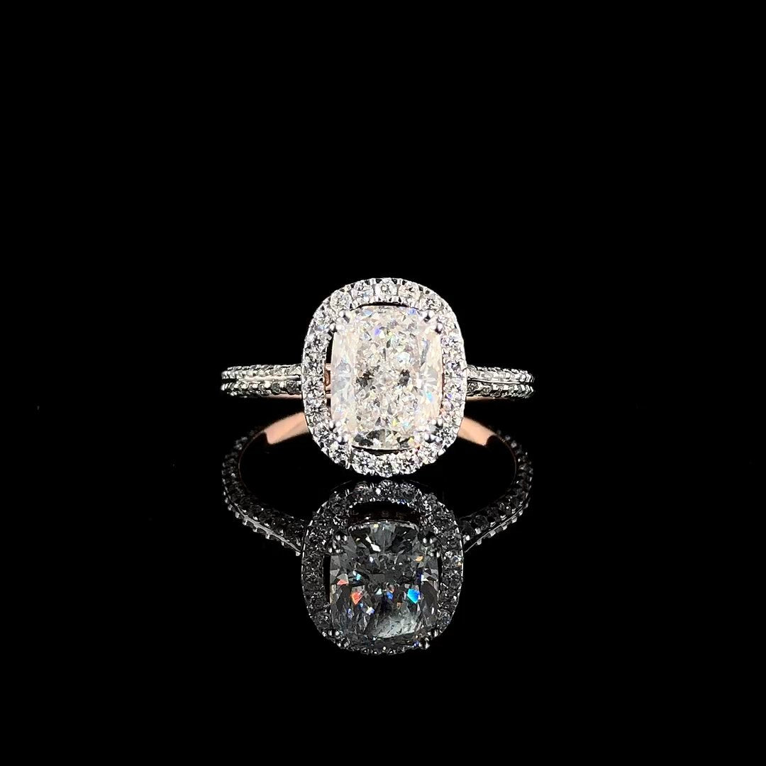 Elara Halo Ring